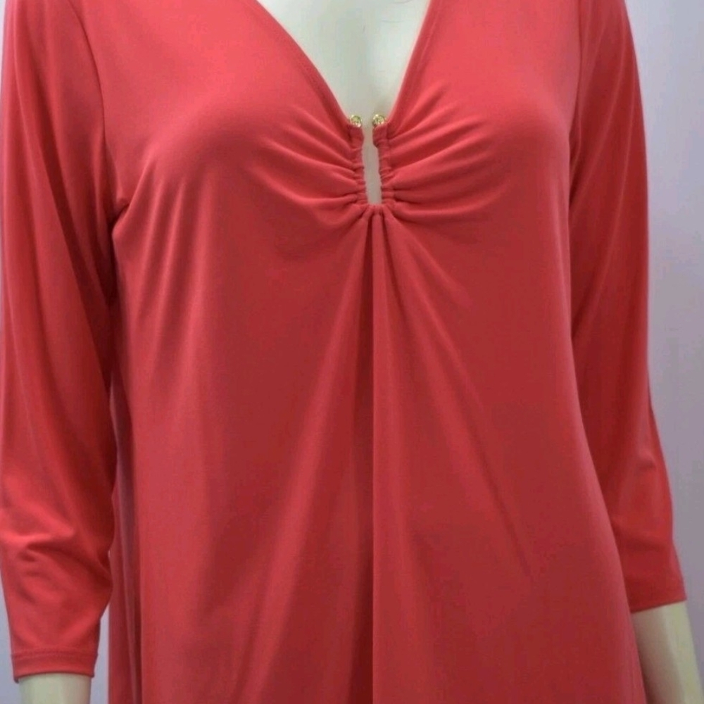 MICHAEL KORS Red Coral Embellished V-Neck Top Blouse Stretch 3/4 Sleeves